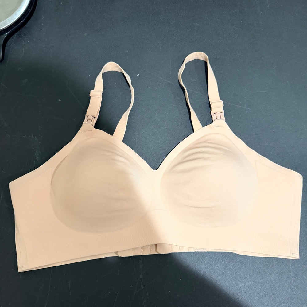 Momcozy Nursing Bra Women XL Beige Seamless Stretch Comfy Snap Latch Maternity